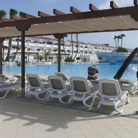 Tenerife With Impressive Pool 25 코스타델실렌시오