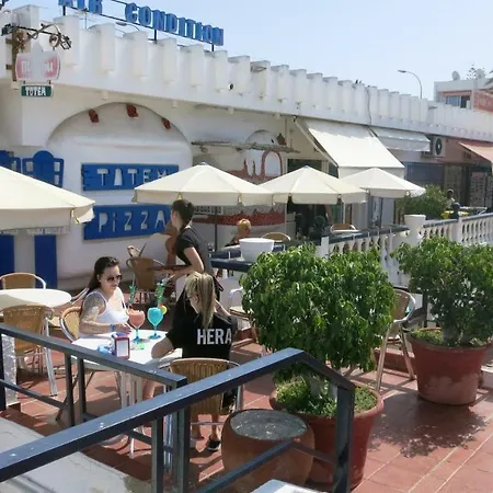 Tenerife With Impressive Pool 25 * 코스타델실렌시오